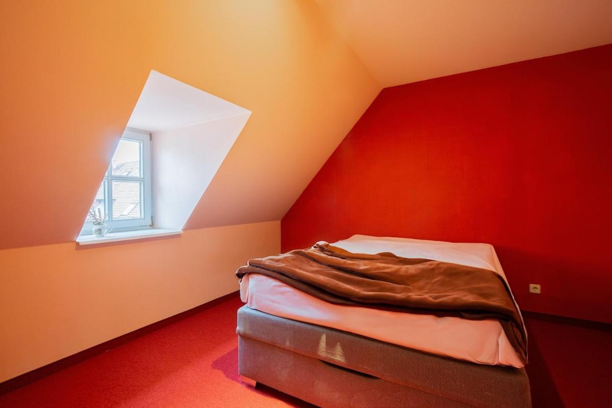 Apartment Sonnendurchflutetes 215qm Loft Fuer 6 Personen