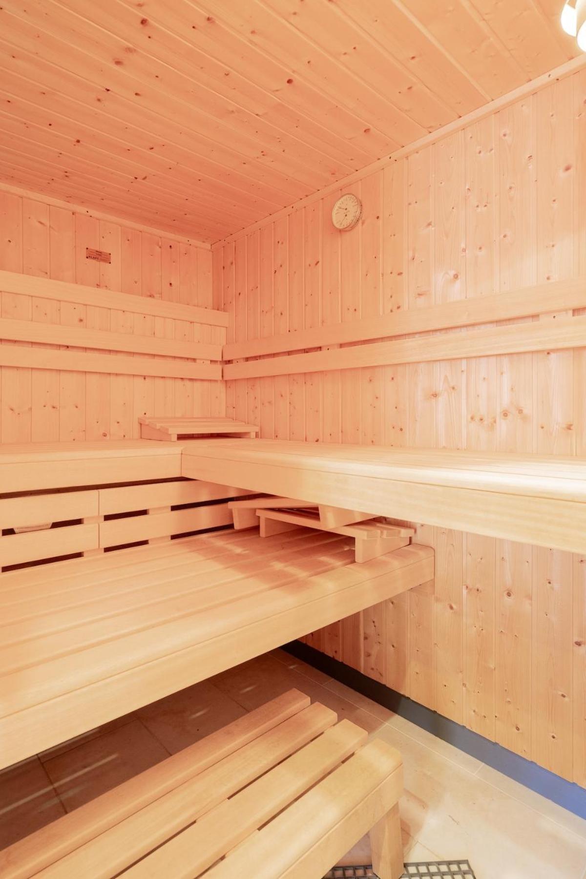 Sonnendurchflutetes 215qm Loft Fuer 6 Personen Apartment Nürnberg