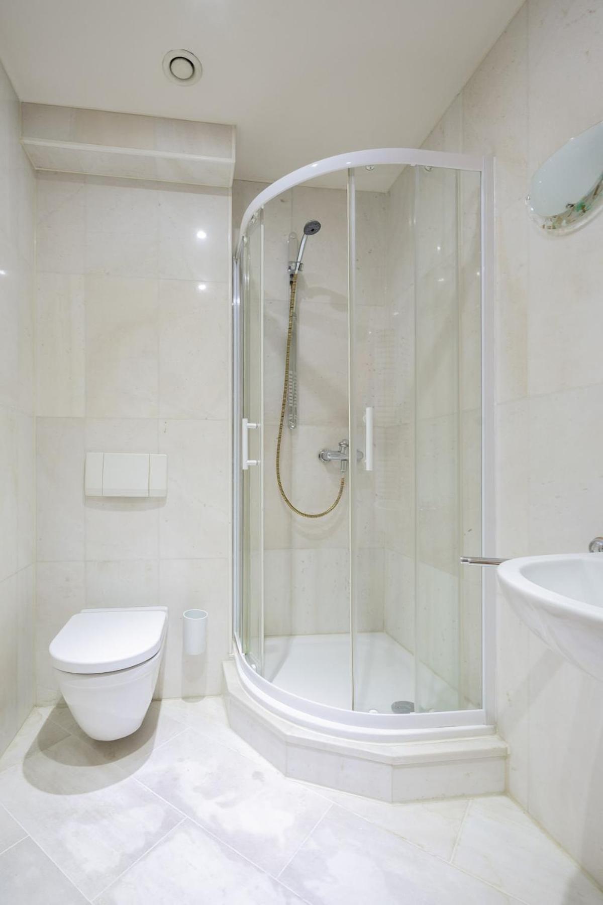 Sonnendurchflutetes 215qm Loft Fuer 6 Personen Apartment *